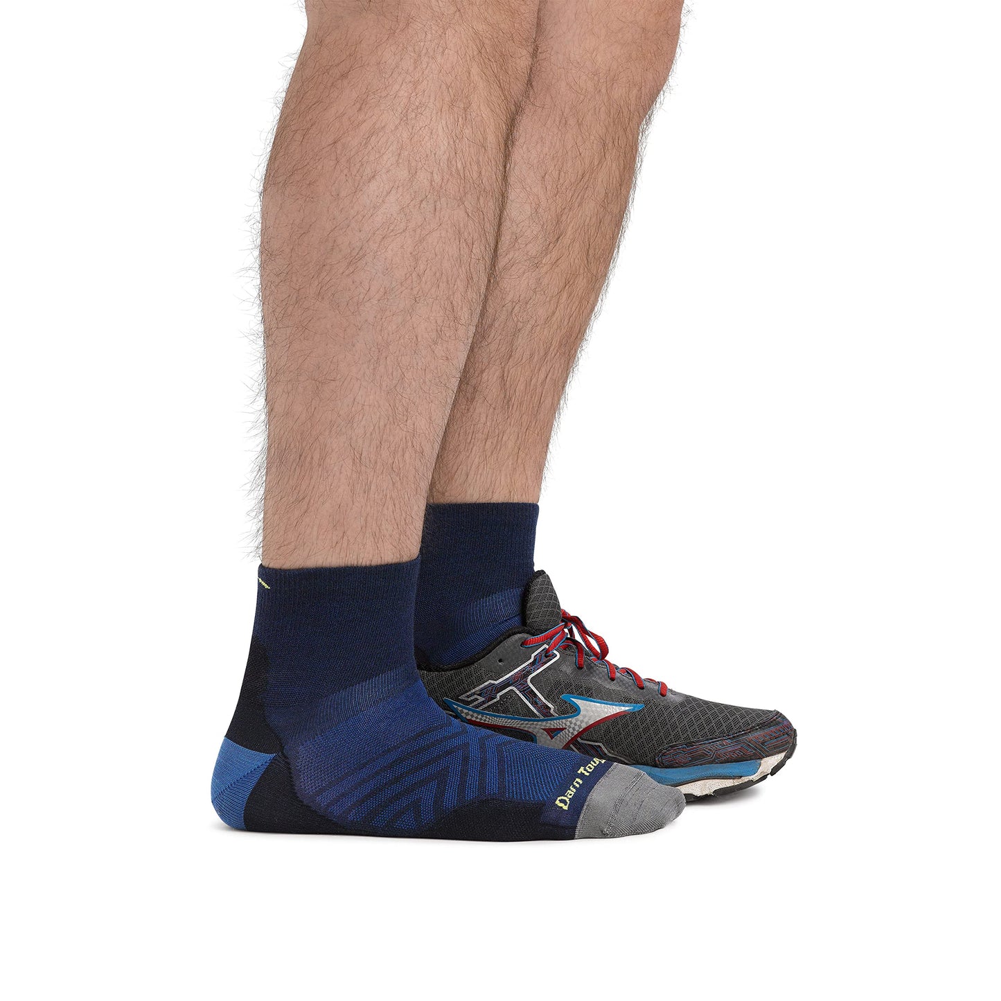 Darn Tough Men's 1/4 Ultra-Lightweight Run Sock (Style 1034) - Eclipse, Large