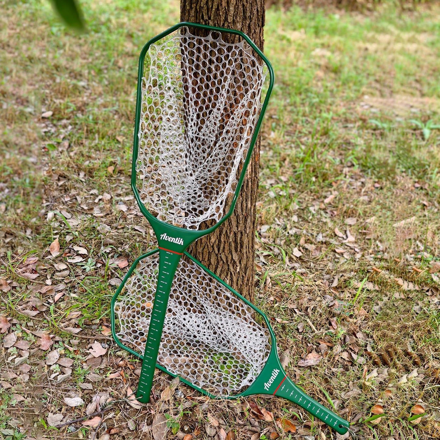 Aventik Floating Fly Fishing Net – Carbon Fiber Lightweight Landing Net with Clear Rubber Ghost Mesh for Trout – Catch and Release Friendly (Green with Standard Handle)