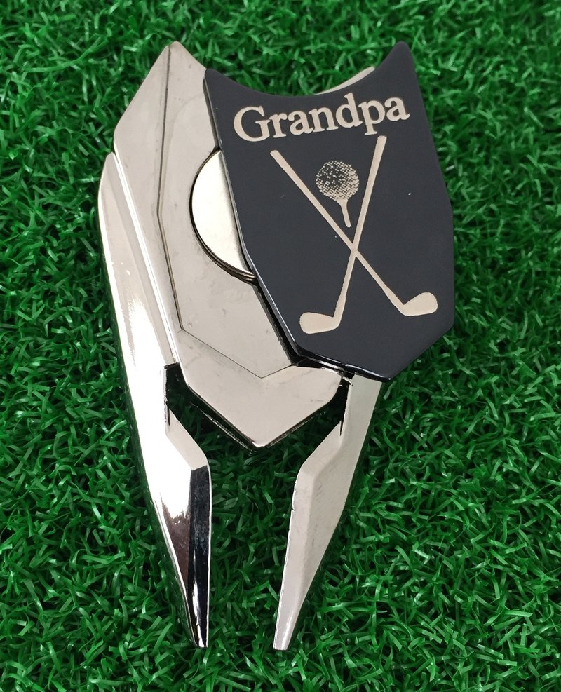 GRANDPA Engraved Golf Gift Divot Tool and Ball Marker (Black) - Dad Personalized Gift, Dad Birthday Gift, Gift for Dad, Gift for Him Father's Day Grandfather Granddad Gift