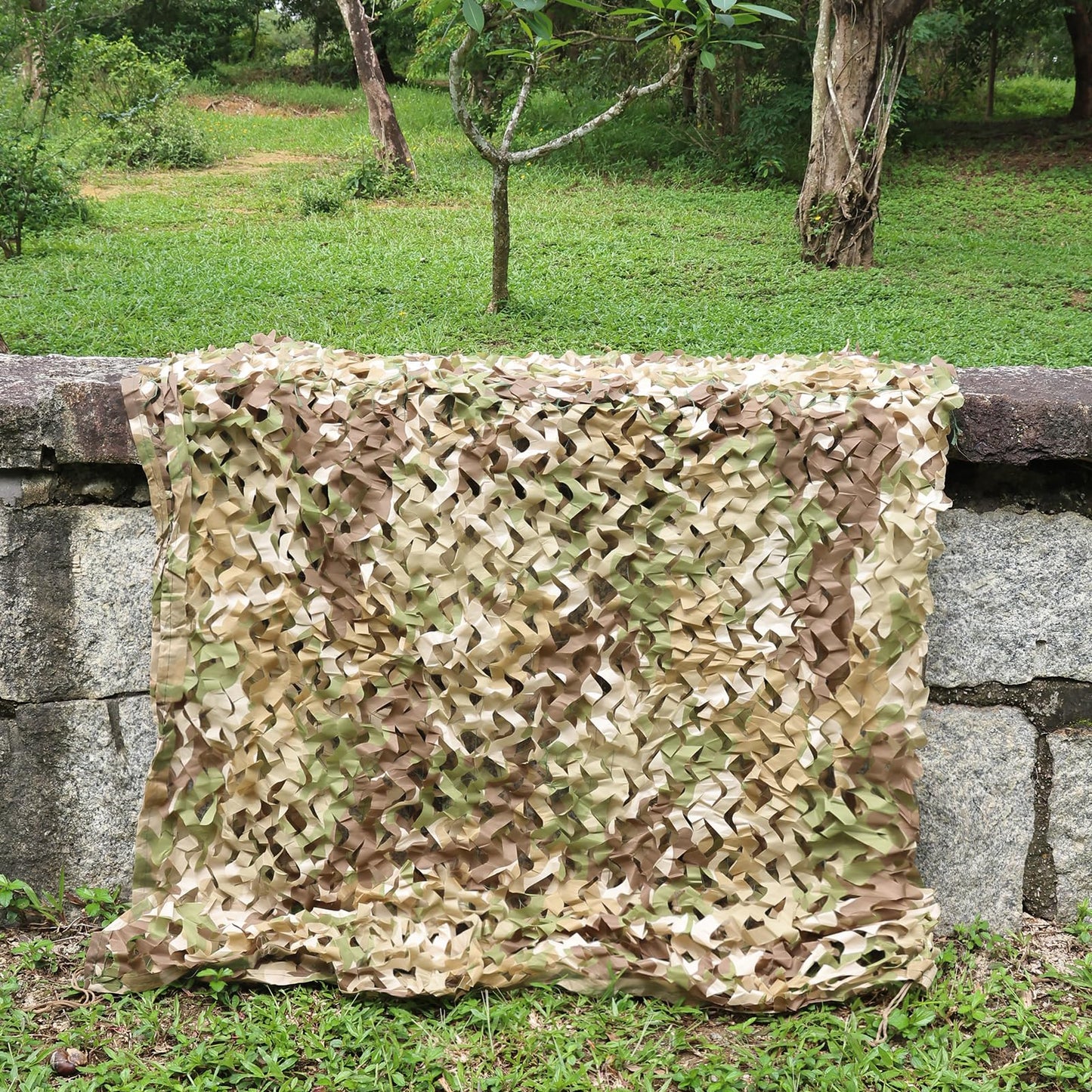 FLYEGO Double Layer Camo Netting Camouflage Netting Hunting Blind Camo Net Camouflage Nets Military Surplus for Shooting Party Decoration Photograph Car Cover Sunshade (10ftx10ft, Brown Camo)
