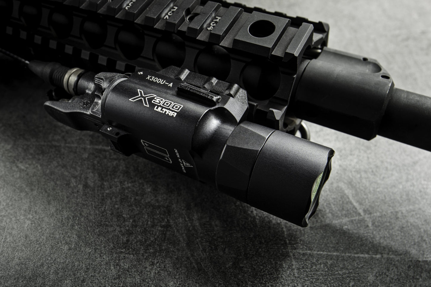 Surefire Ultra High Ouput LED Weaponlight, Black (X300U-A)