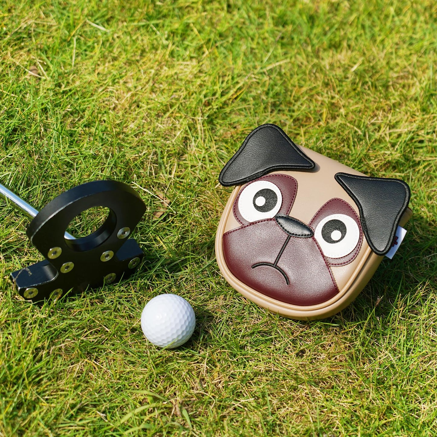 Big Crazy DF3 Putter Cover, Center Shaft Putter Cover with Strong Magnetic Closure, Waterproof Mallet Putter Cover, Funny Pug Dog Design, Golf Accessories for Man and Woman