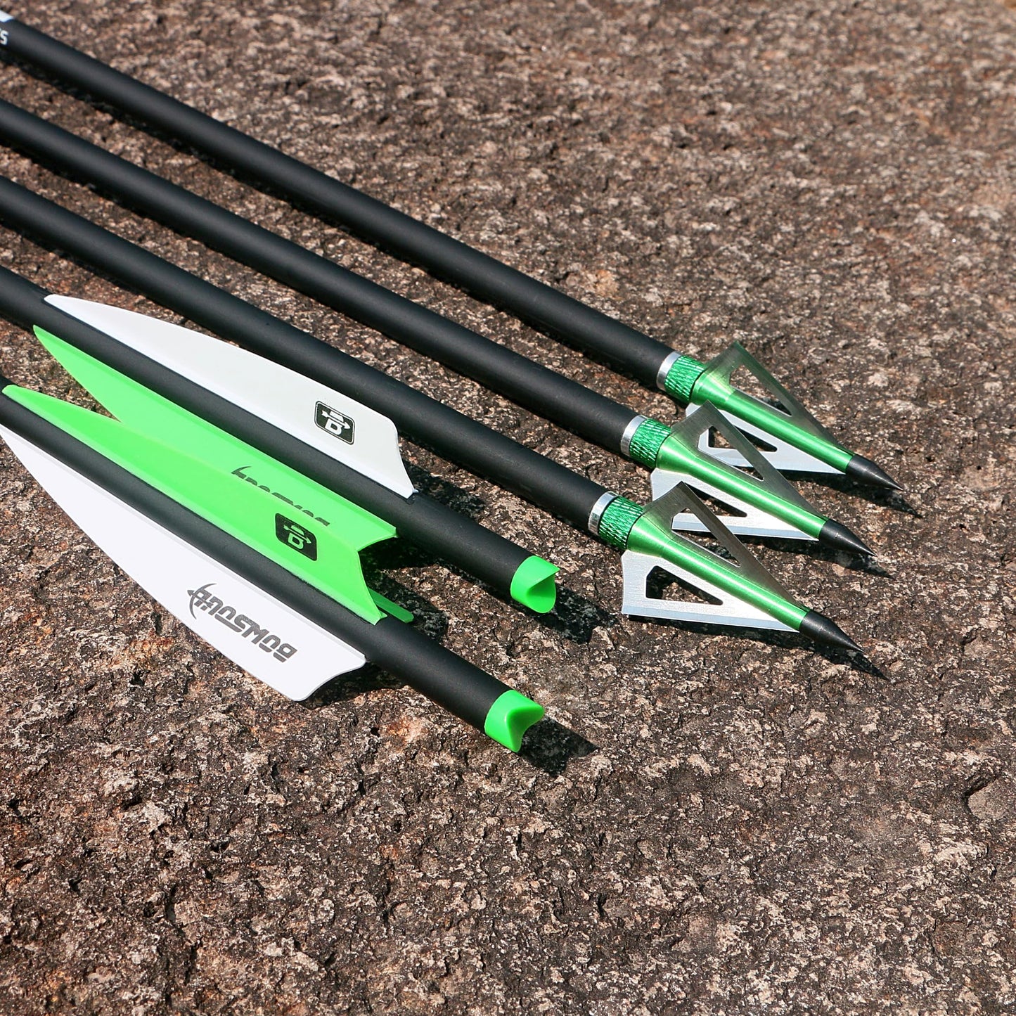 BOWSOUL Crossbow Bolts 20 22 Inch Carbon Archery Arrows 12 Pack and 6 Pack 3 Blade Hunting Broadhead Set (Green White, 20inch)