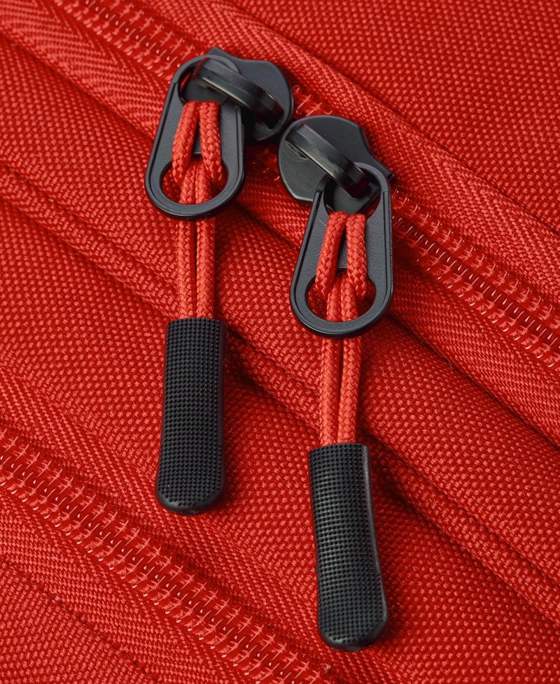 WILSON Tour Padel Bag - Holds up to 6 Paddles, Red/Black