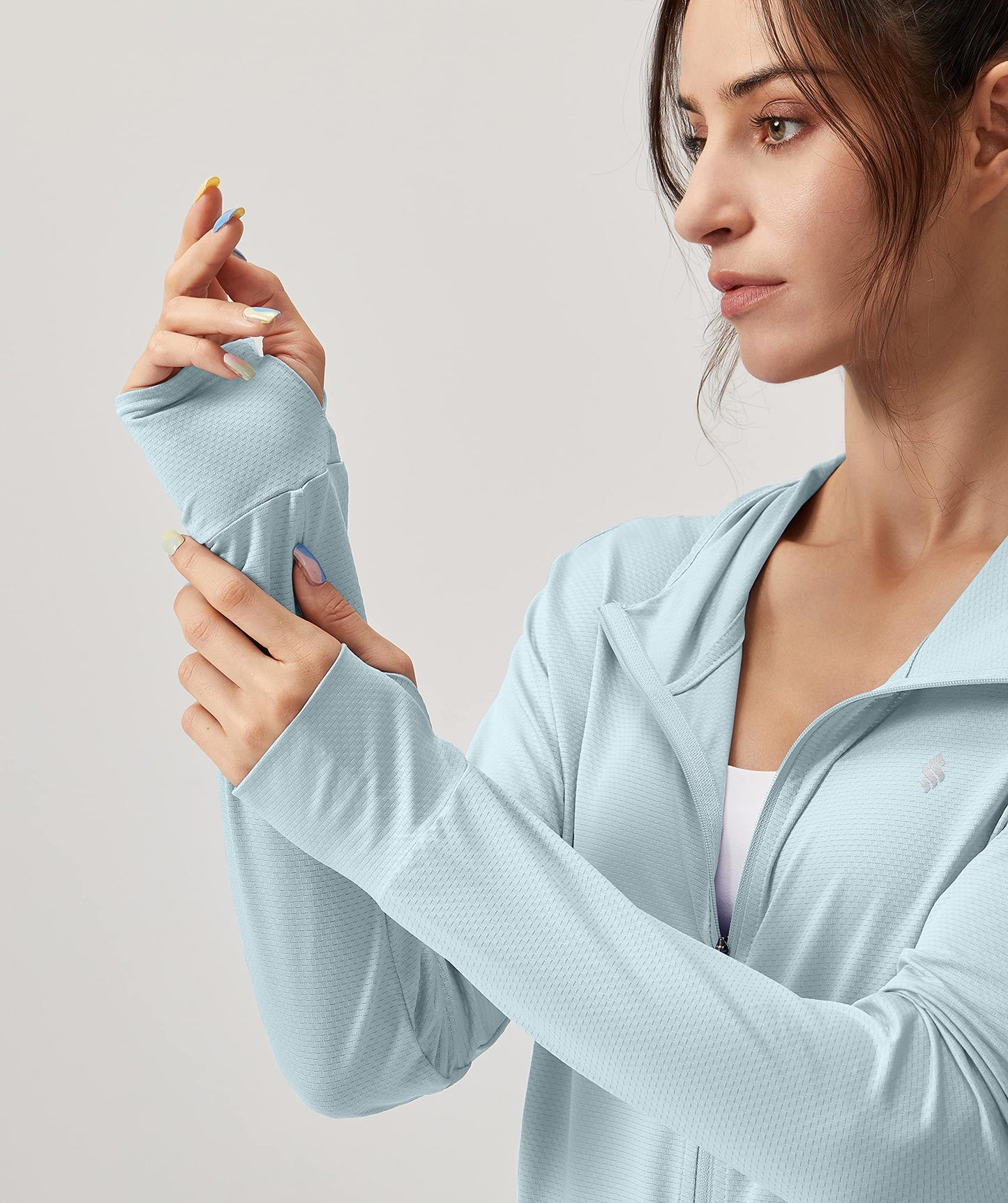 Soothfeel Women's UPF 50+ Sun Protection Hoodie Jacket Lightweight Long Sleeve Sun Shirt for Women with Pocket Hiking Outdoor