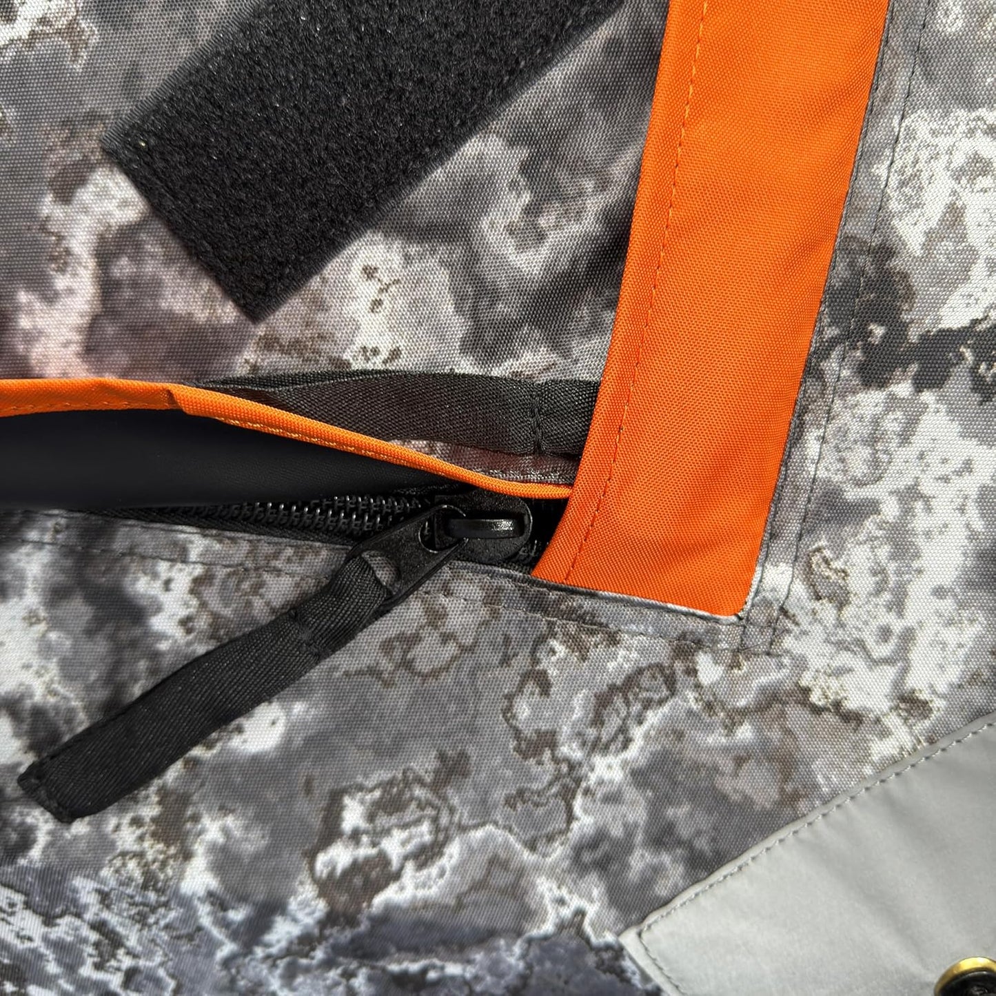 Nordic Legend Ice Shelter - HARDWATER Shanty for 2-3 People | Durable and Weather-Resistant Design
