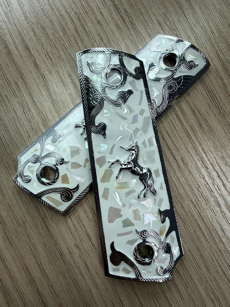 Full Size 1911 Grips - Pearl Resin with Metal Horse & Mexican Tricolor Flag Design | Durable and Stylish