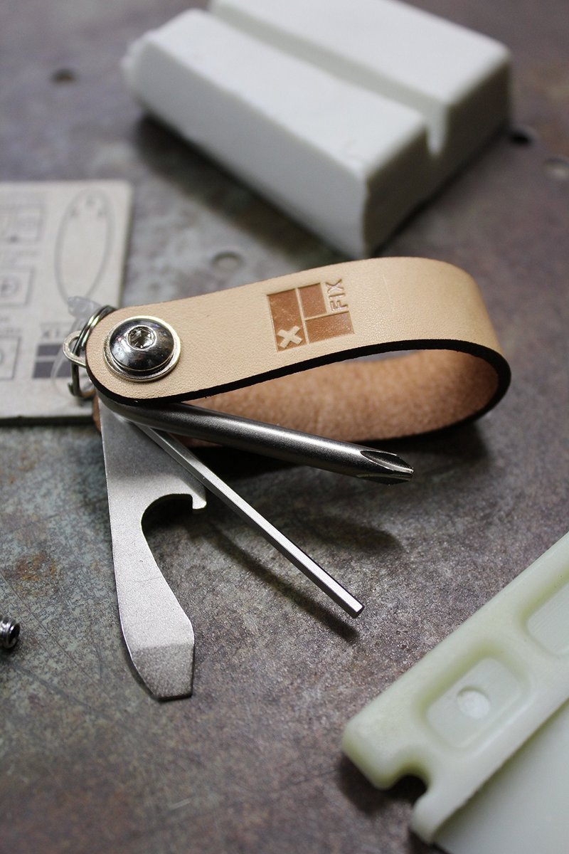 Fix Manufacturing Surf Cloak Keychain fin key leather combo tool with bottle opener