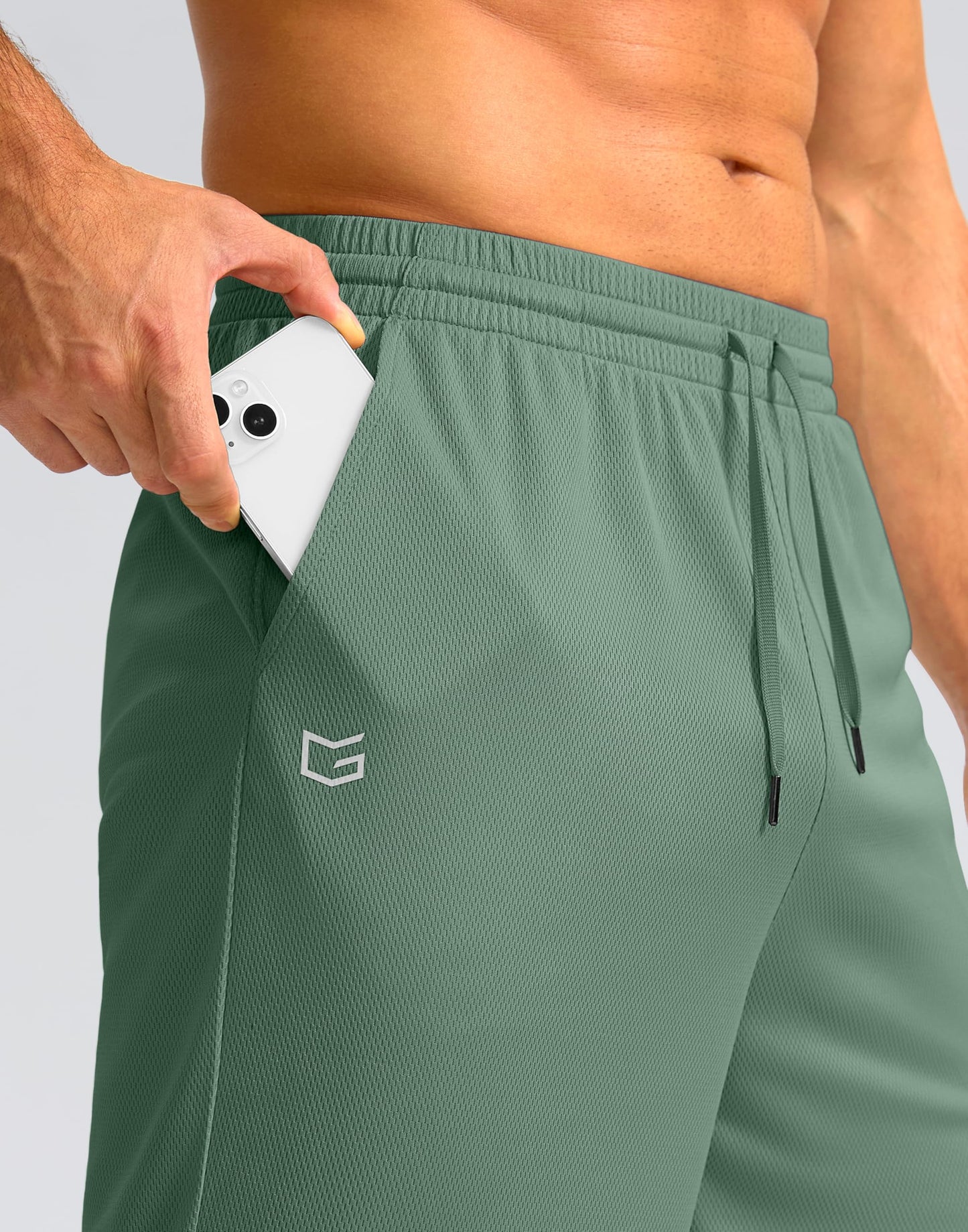 G Gradual Men's Athletic Shorts with Pockets 9" / 11" Long Basketball Shorts Lightweight Quick Dry Gym Workout Shorts for Men(Lodenfrost,M)