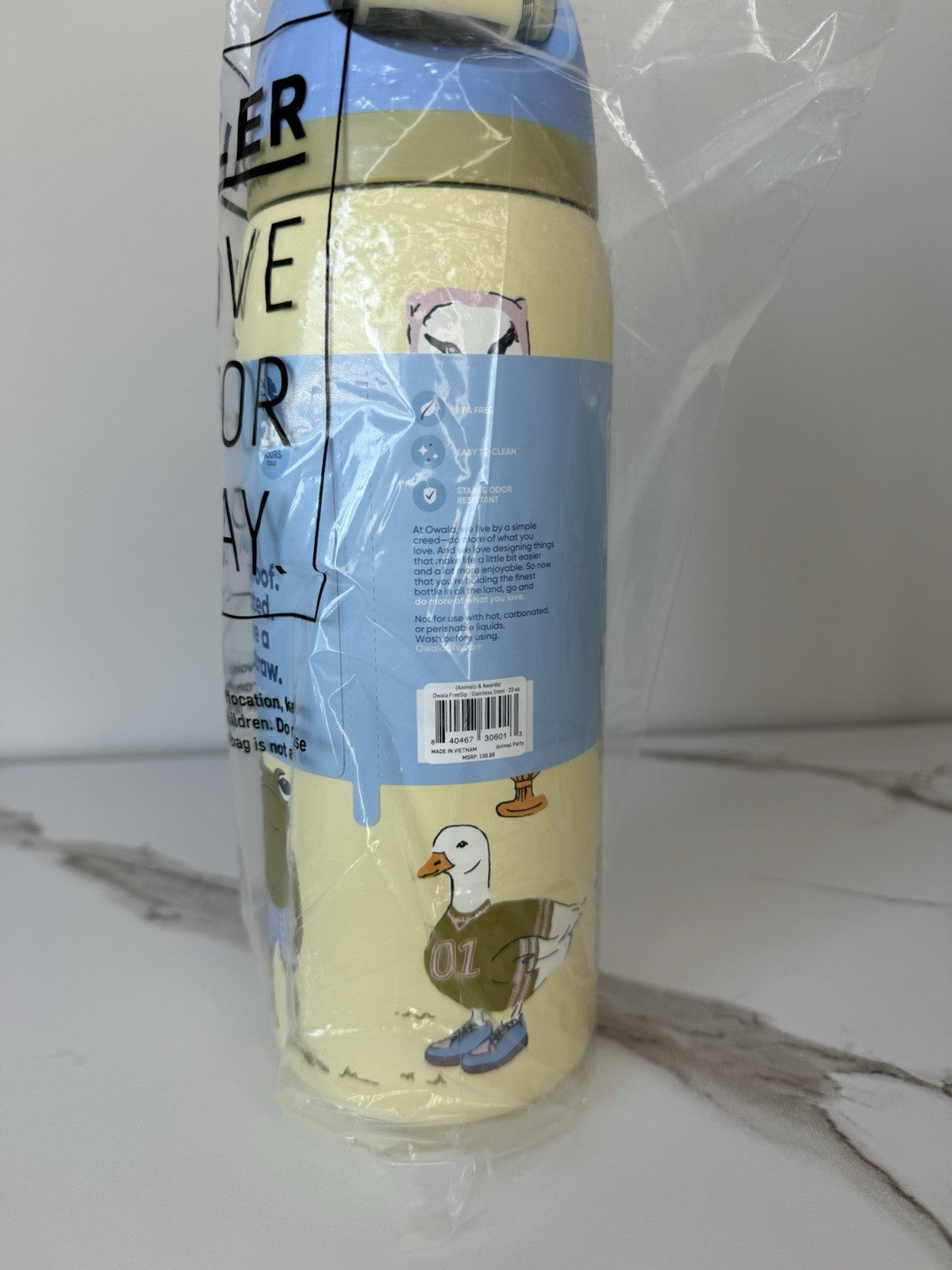 32oz Water Bottle with FreeSip Spout - Party Animals Design, Owala