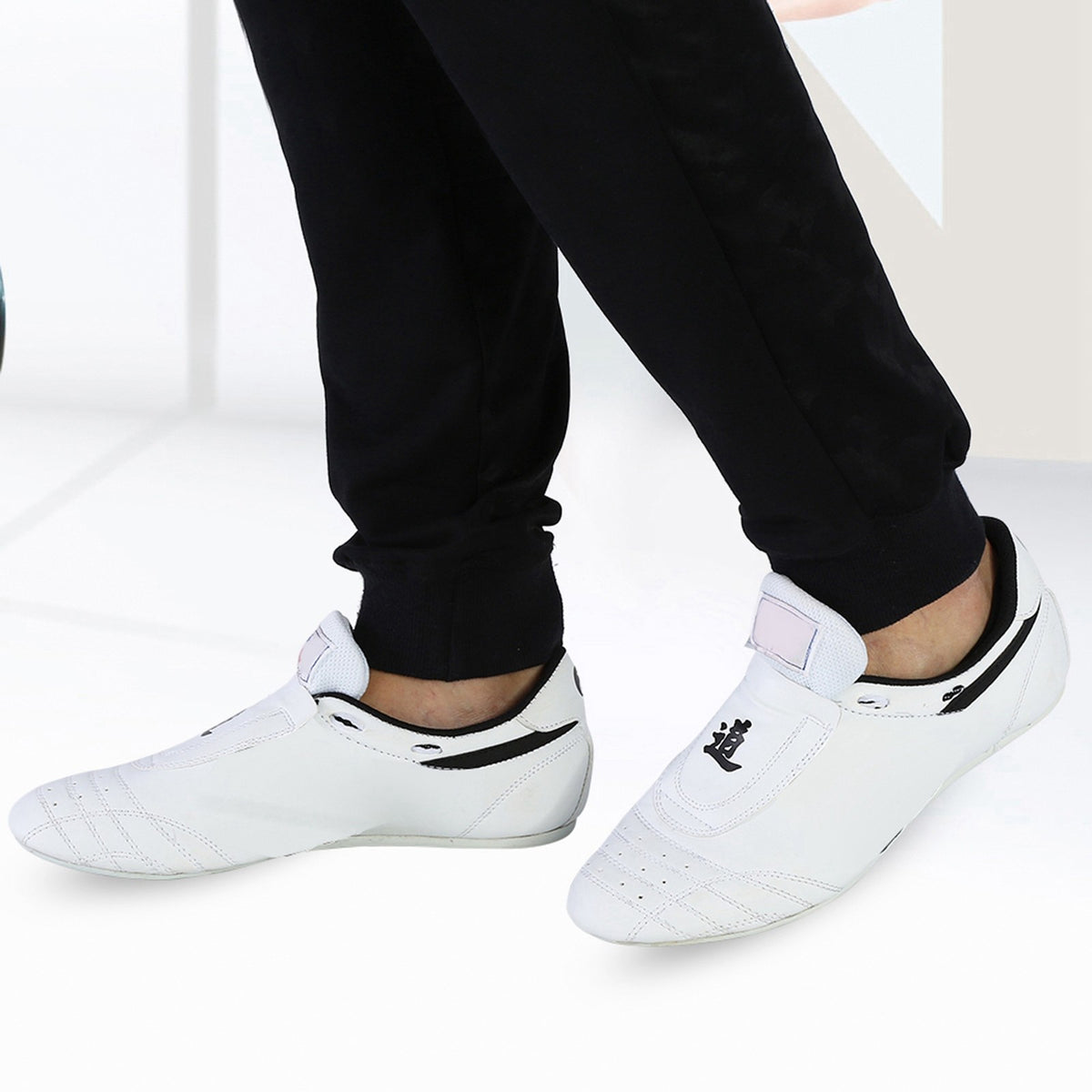 Men Women Kids Taekwondo Boxing Kung Fu TaiChi Shoes Breathable Lightweight Rubber Sole