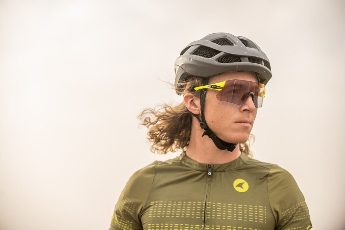 Cycling Sunglasses with Photochromic Red Mirror Lenses - Large Fit