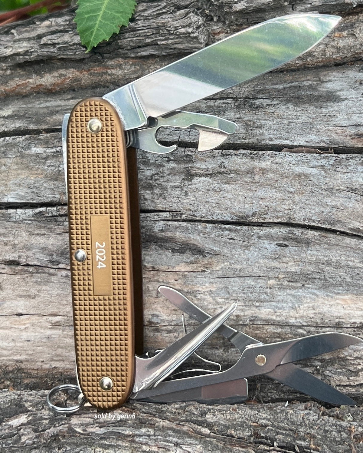Victorinox Swiss Army Pioneer X Terra Brown Limited Edition Multi-Tool Knife