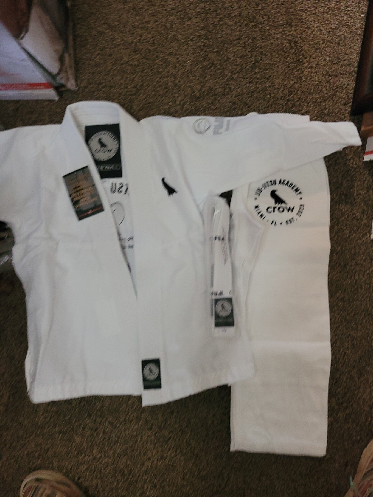 Fuji GI & Gear Sz Co Crow Complete Youth Sports Gear - Free Shipping