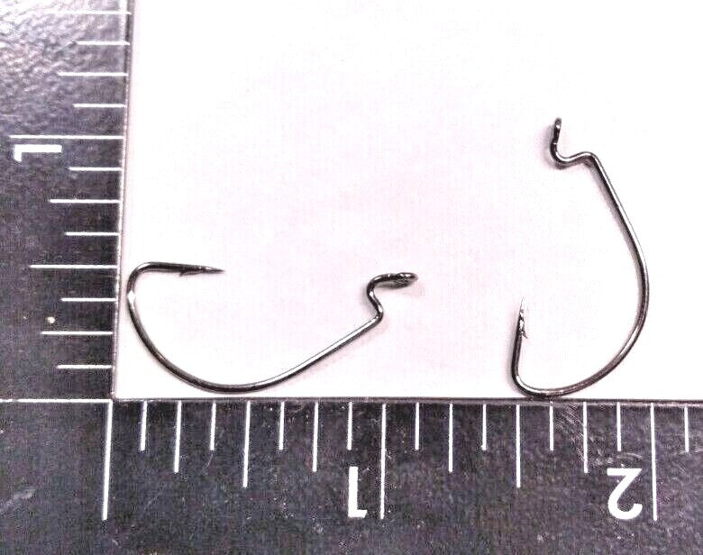 25 Count Size #4 Worm Hooks - Extra Wide Gap, Black Nickel, 2X Strong
