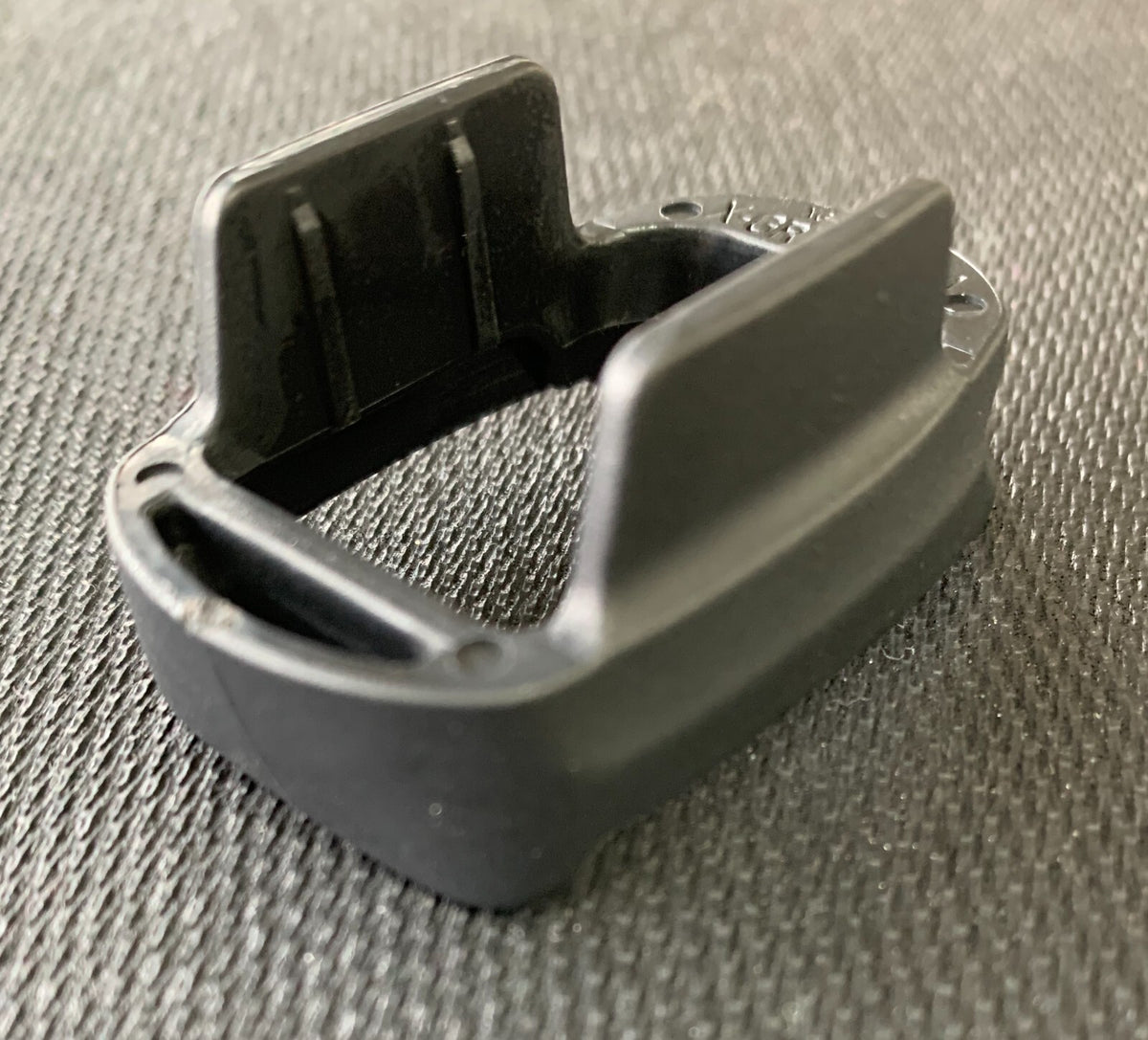 Pistol Magazine Adapter for SIG P320/250 Compact to Subcompact, 9mm .40 .357