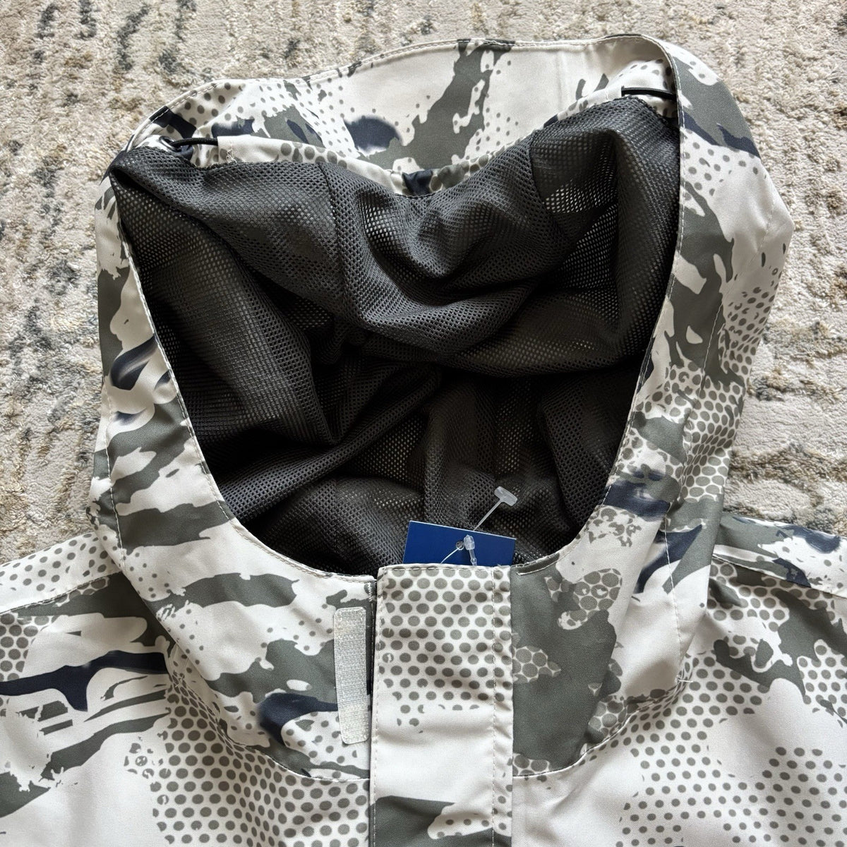Men's Waterproof Rain Jacket with Breathable Mesh Lining - Moss Camo, Windproof, Small