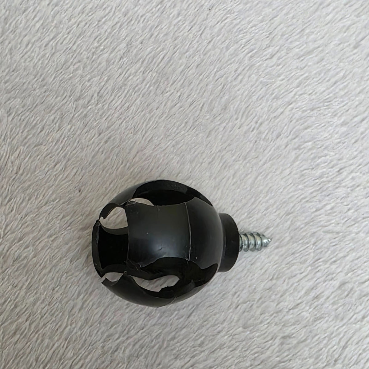 Golf Ball Retriever Claw Grabber Tool - Screw-In Putter Back Saver