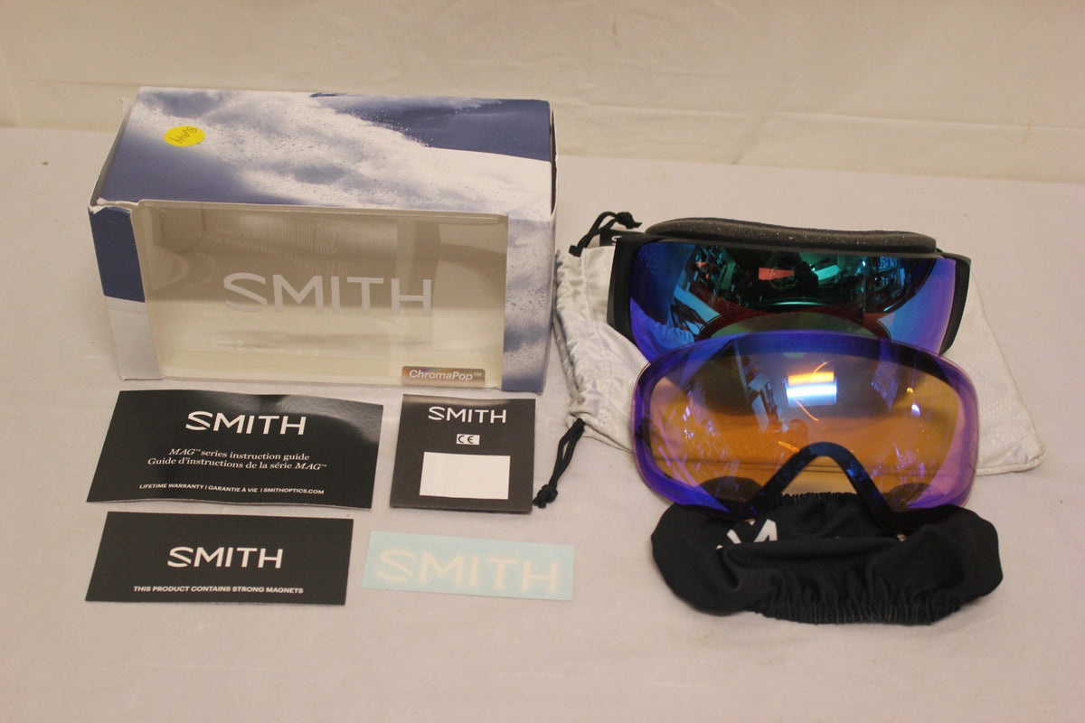 Smith I/O MAG S Goggles Black with Chromapop Green Mirror Storm Blue Lens