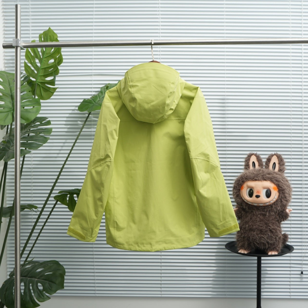Outdoor Camping Coat Waterproof Windbreaker Hiking Jacket – Alpha SV 6th