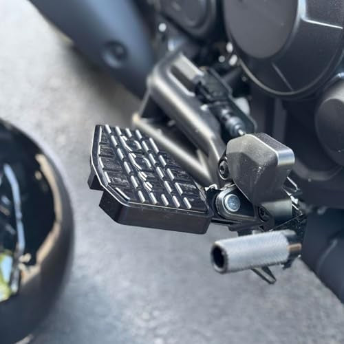 Motorcycle Wide Footpegs for Rebel 1100 CMX 2021-2026 Black - Durable CNC Aluminum Pedals