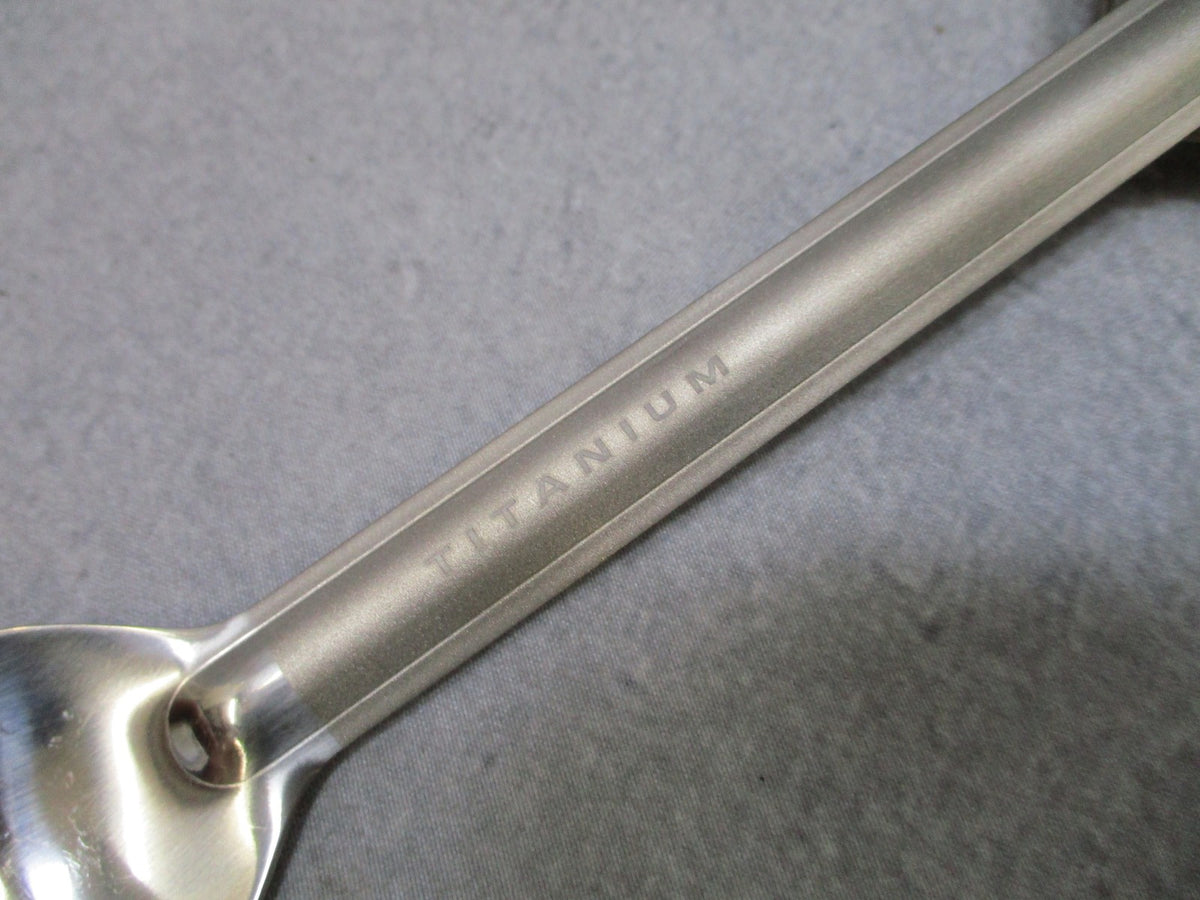 Titanium Camping Utensil Fork and Spoon Long Handle Lightweight Outdoor Tool