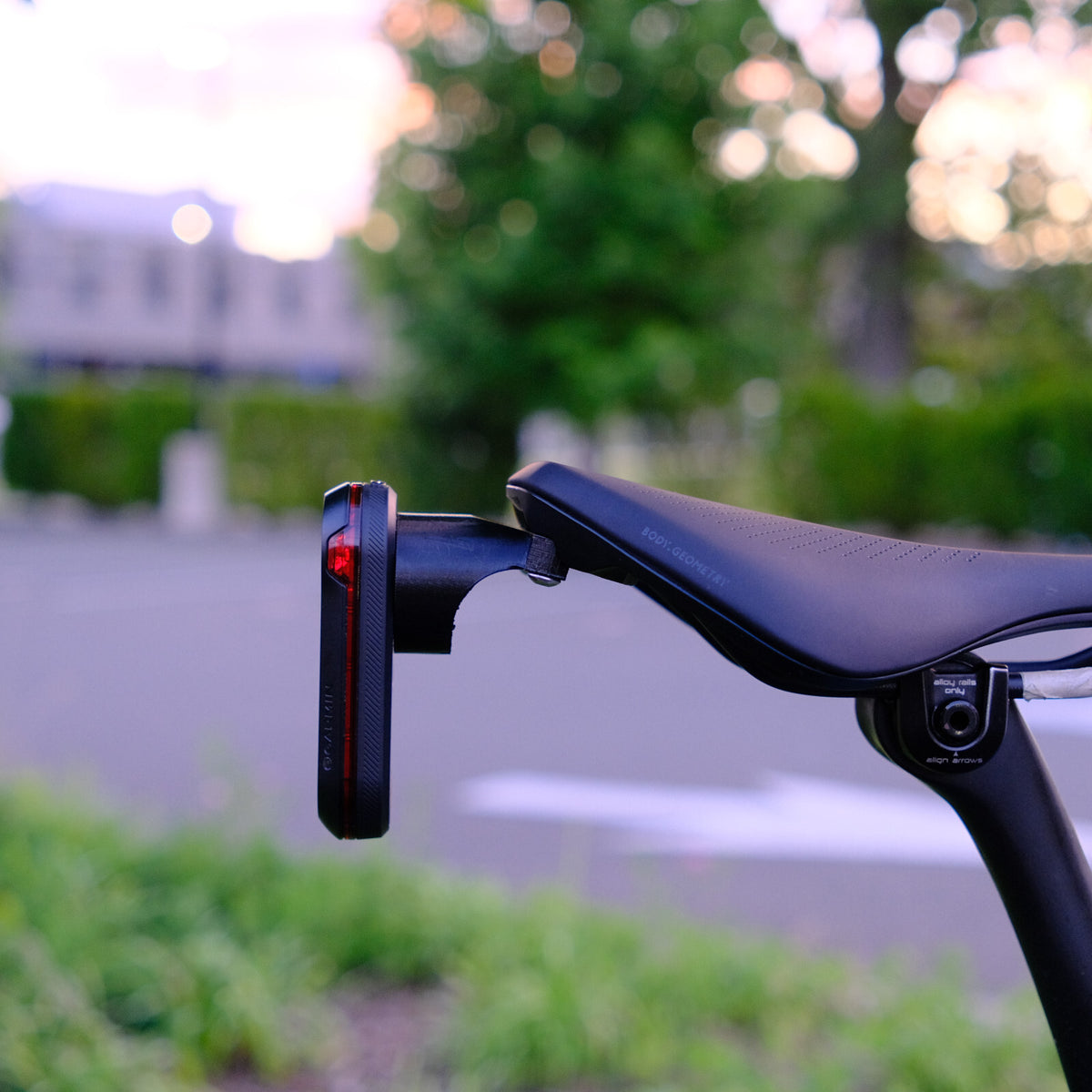 Garmin Varia Mount for Specialized Power Saddle SWAT - Compatible Radar