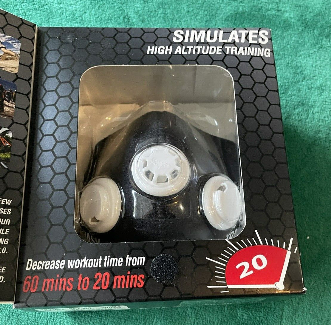 Elevation Training Mask 20 Simulates High Altitude Exercise Large NIB