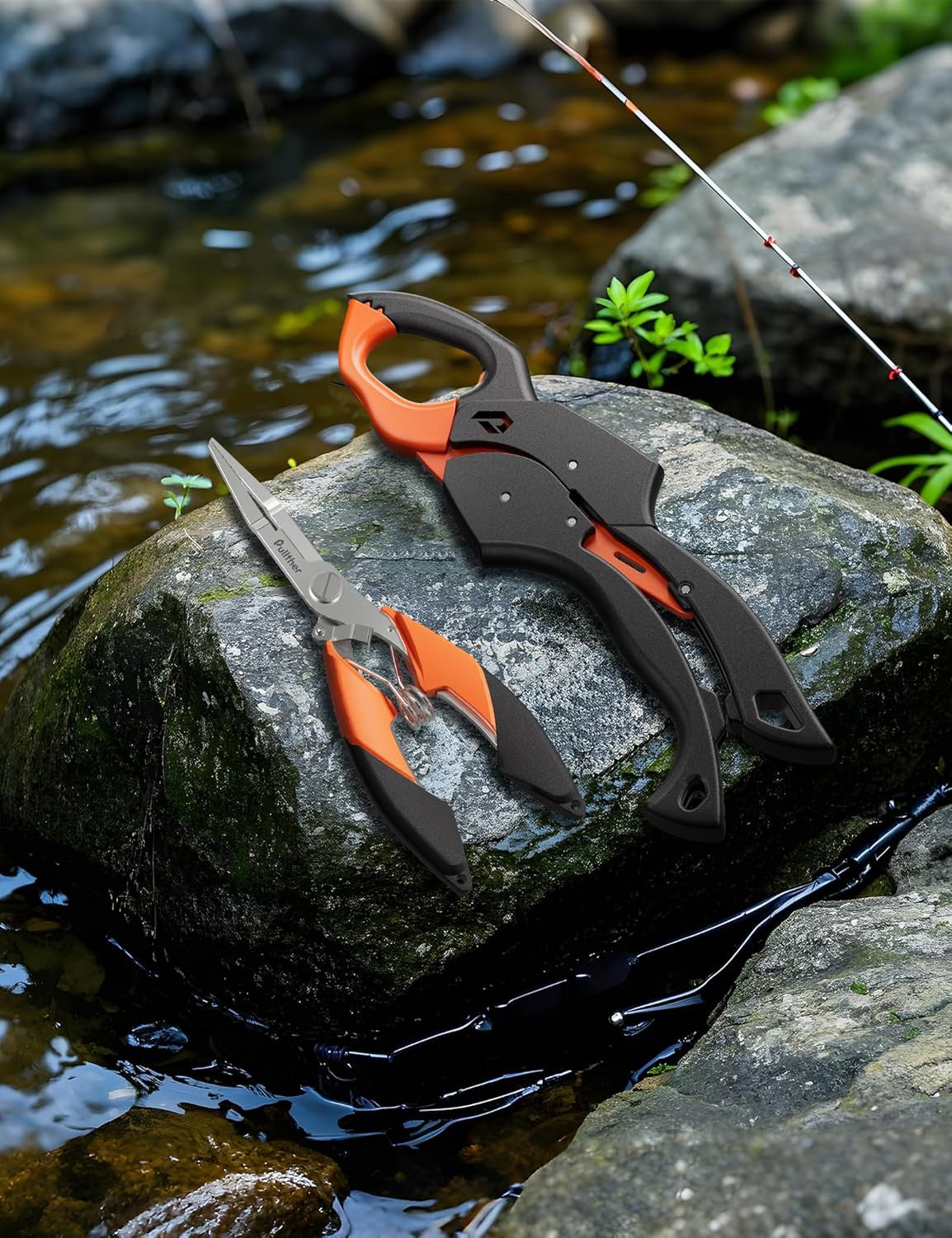 Fish Gripper 9.2 Inch Multi-Function Fishing Pliers Line Cutter Saltwater & Freshwater