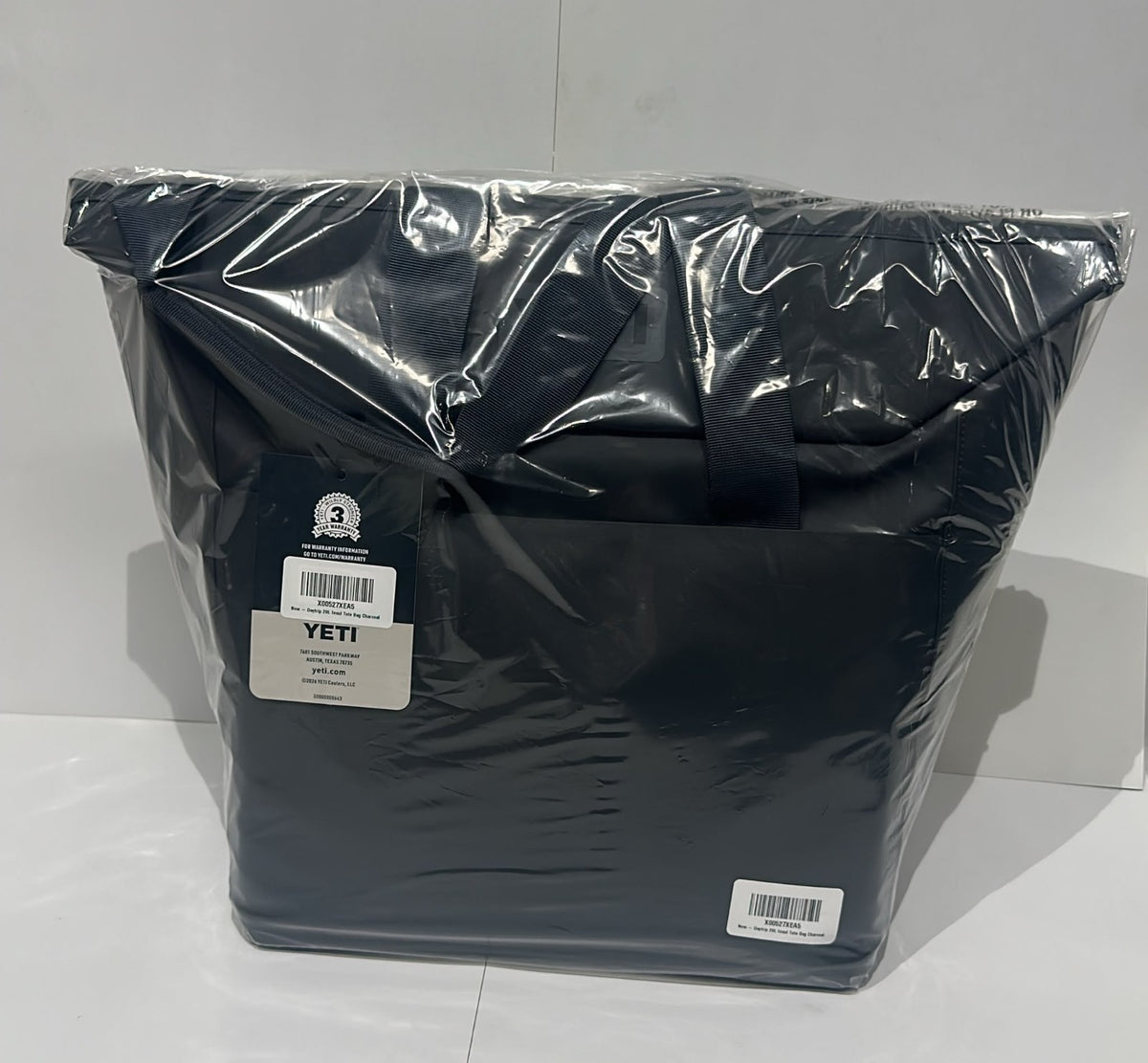 YETI Daytrip 20L Insulated Soft Cooler Tote Bag - Charcoal