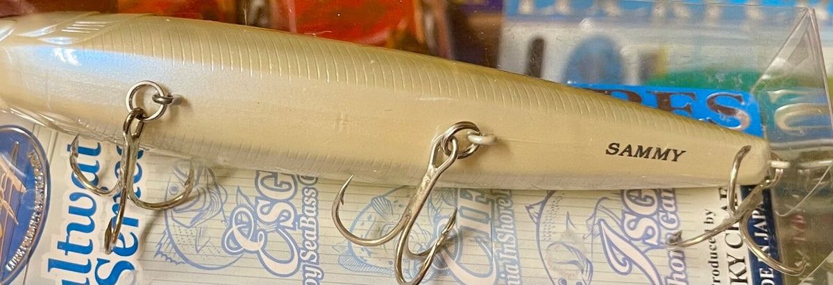 Inshore Saltwater Fishing Lure - Topwater Walking Bait, Golden Shiner 5"
