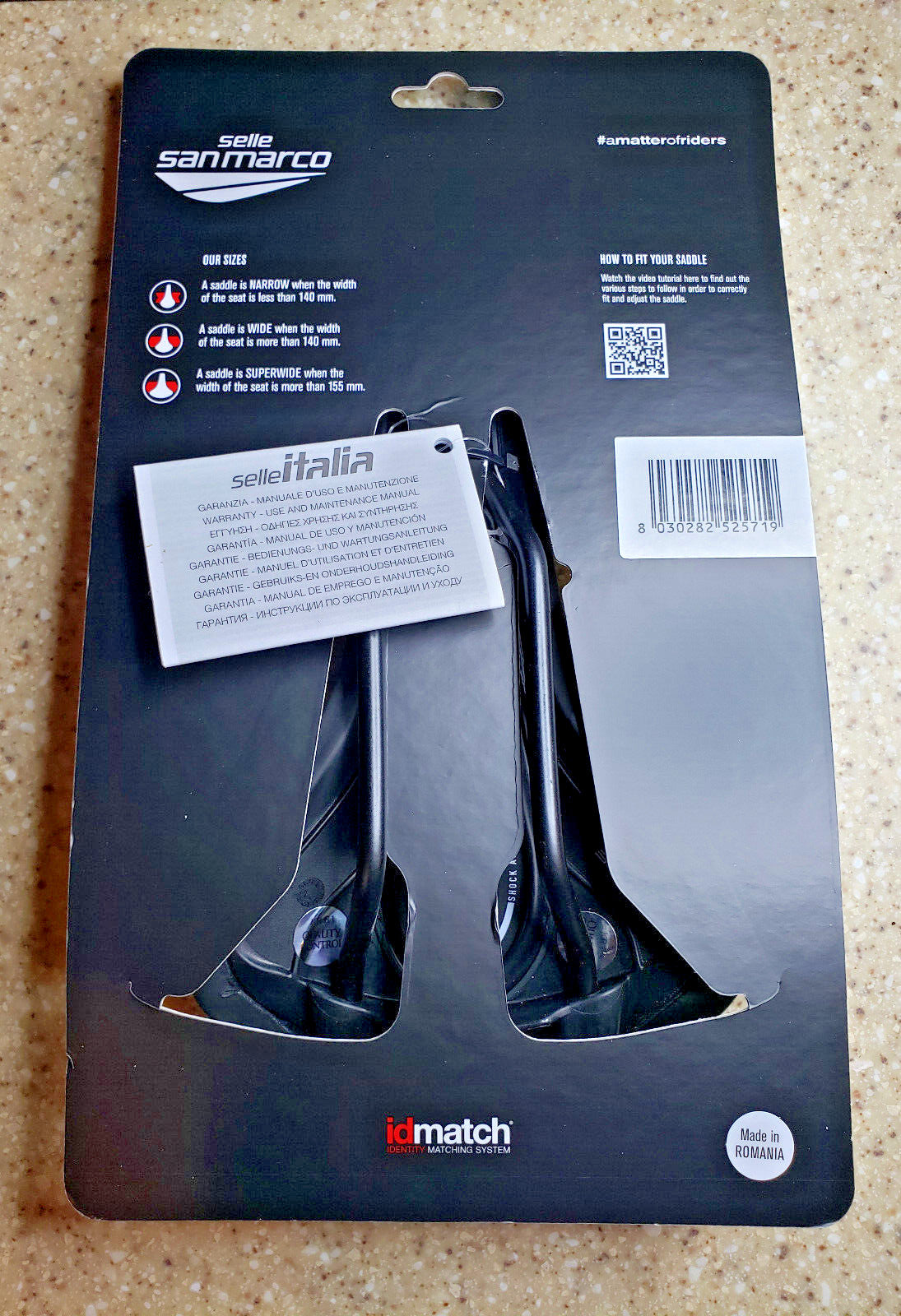 Wide Bicycle Saddle Black - Full Fit GND Model, 262mm x 145mm, 222g