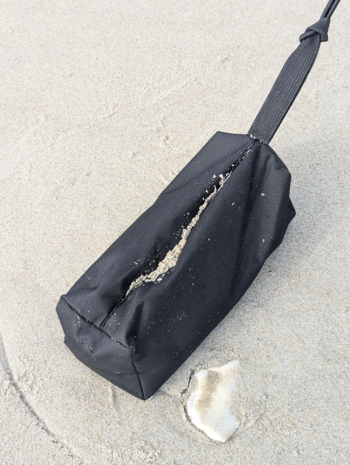 Beach Shade Weight Kit with Sand Pouches & Clamp Attachments