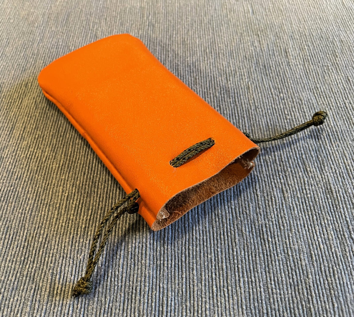 Bushcraft Survival Kit in Altoid Tin with Leather Pouch Fire Starter Gear