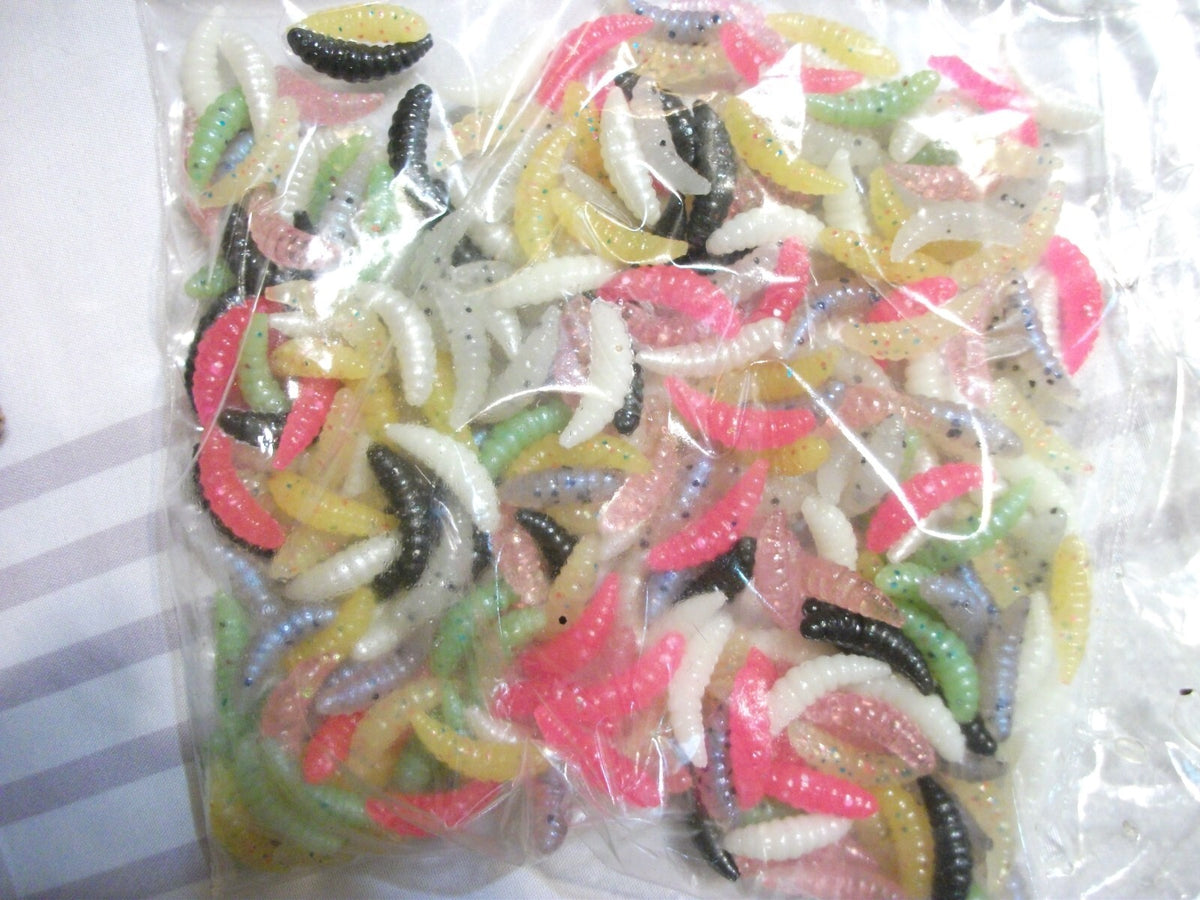 200-7/8 Inch Soft Plastic Crappie & Panfish Worms Kit - Multi Color Scented Baits