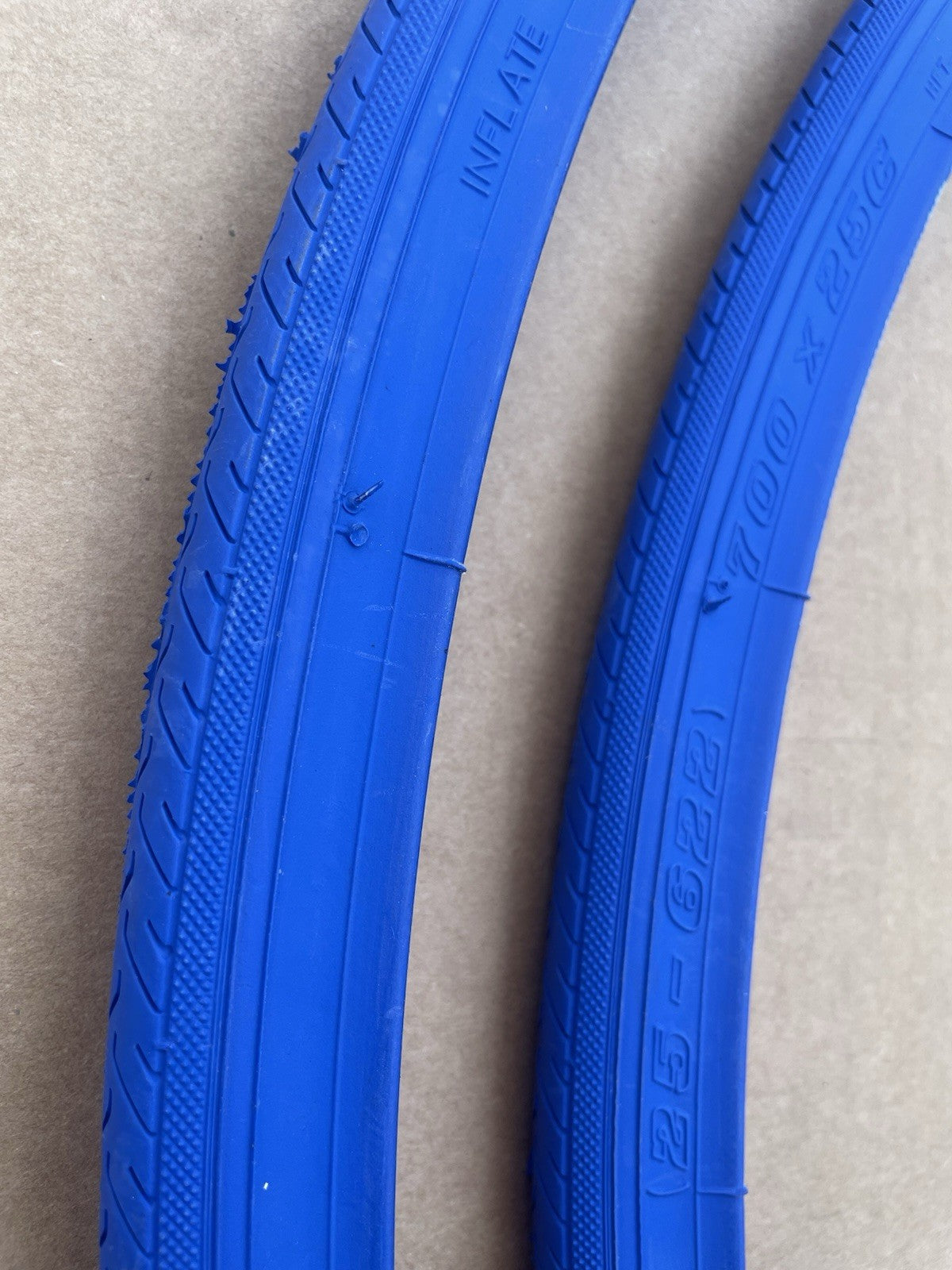 700x25c Road Bike Tires and Tubes Set Blue Slick Thread - Duro Quality