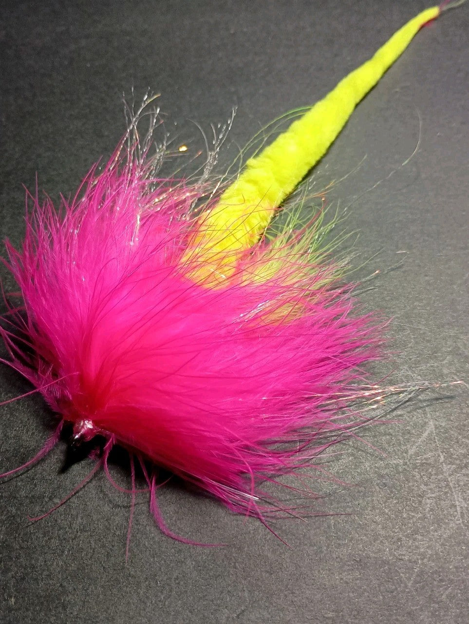 Glow in Dark Fish Flies for Pike, Muskie & Bass - Weedless Rattle Tails