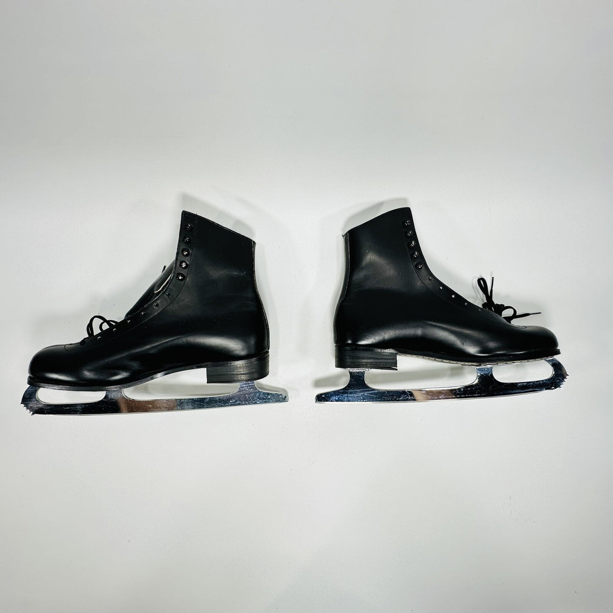 Vintage Black Ice Skates Men's Size 9 with Figure Blades Lake Placid Flyer
