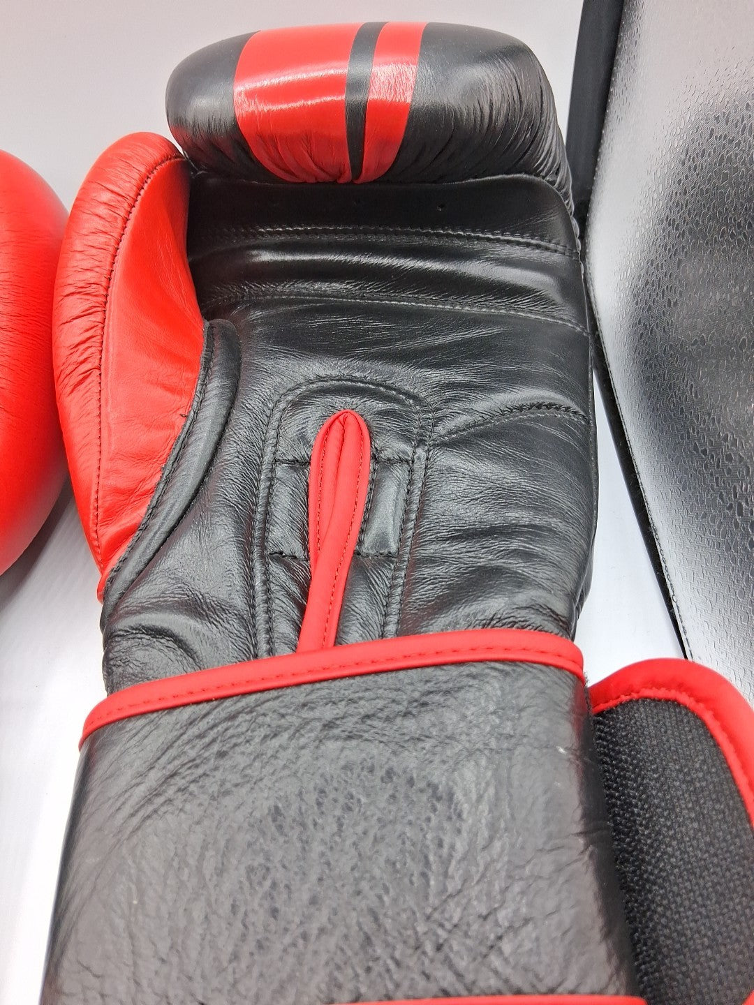 16oz Boxing MMA Gloves Red Black Heavy Bag Training Punch Gloves