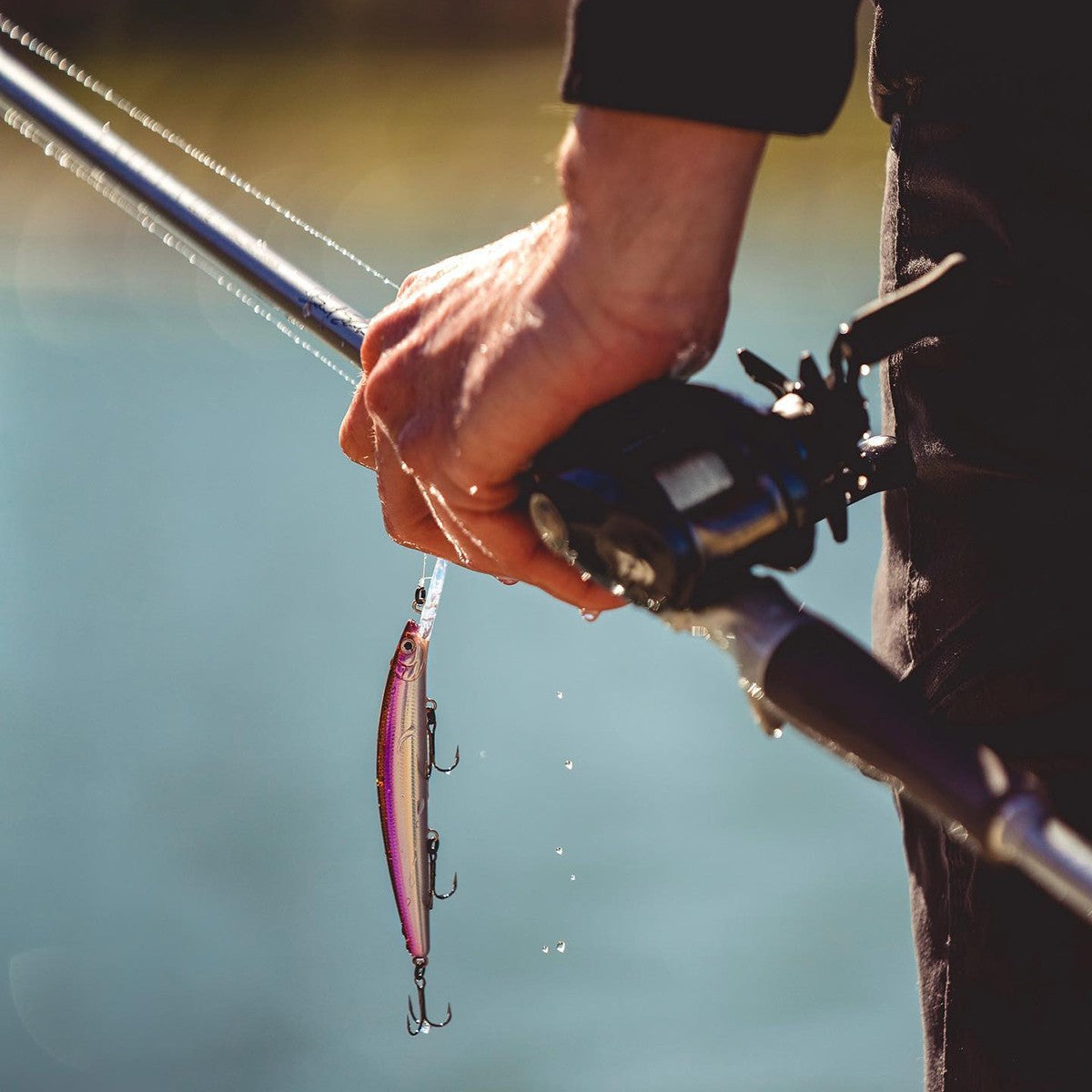 Salt Pro Floating Minnow Fishing Lure for Freshwater & Saltwater Angling