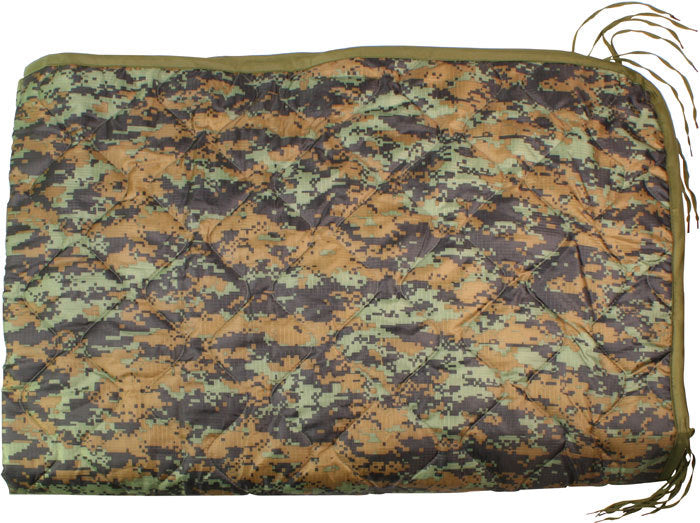 Military Poncho Liner Woobie Blanket with Ripstop Nylon and Polyester Fill