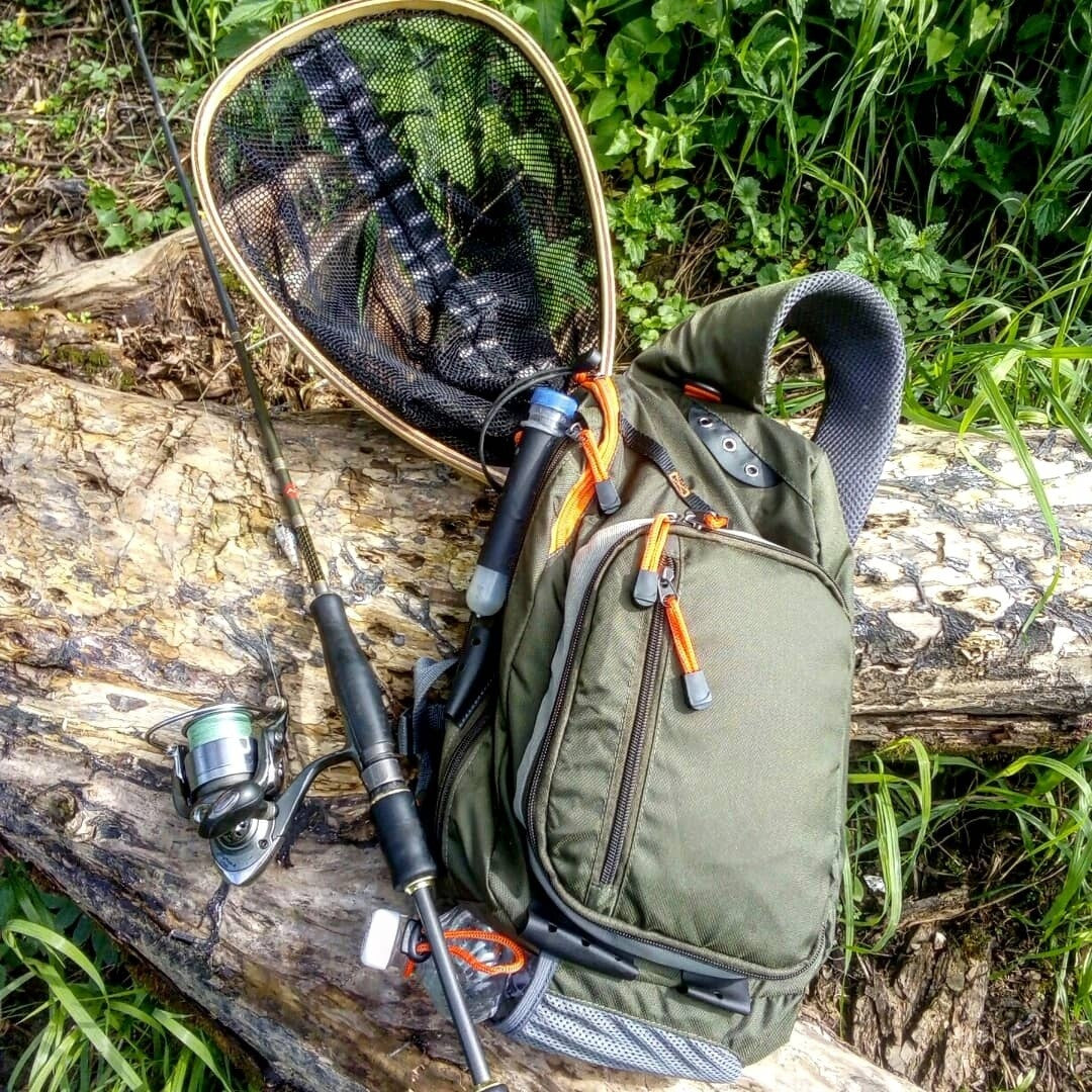 Fly Fishing Sling Bag with Multiple Pockets & Adjustable Straps, Lightweight Tackle Organizer