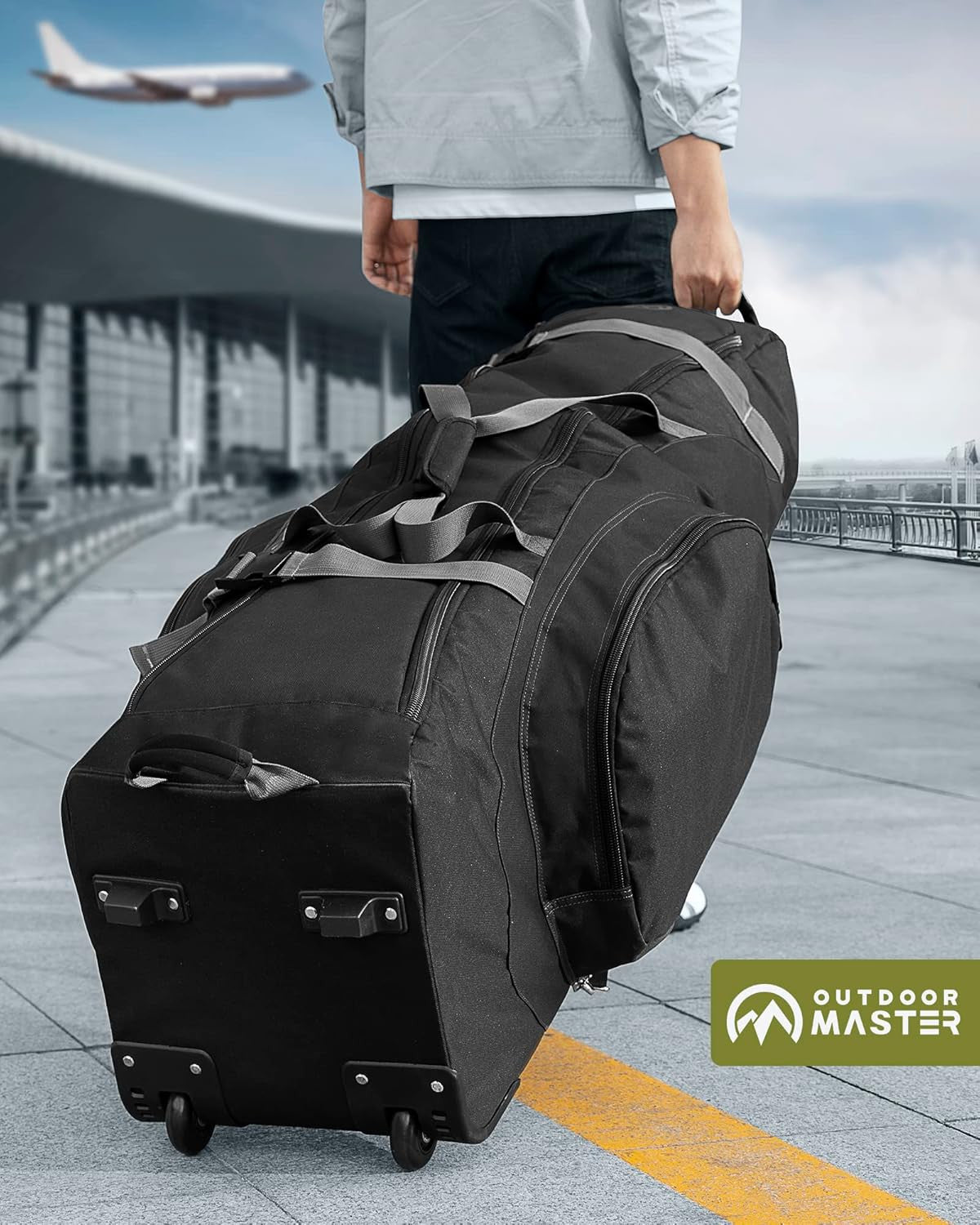 Golf Travel Bag with Reinforced Wheels and Foldable Design