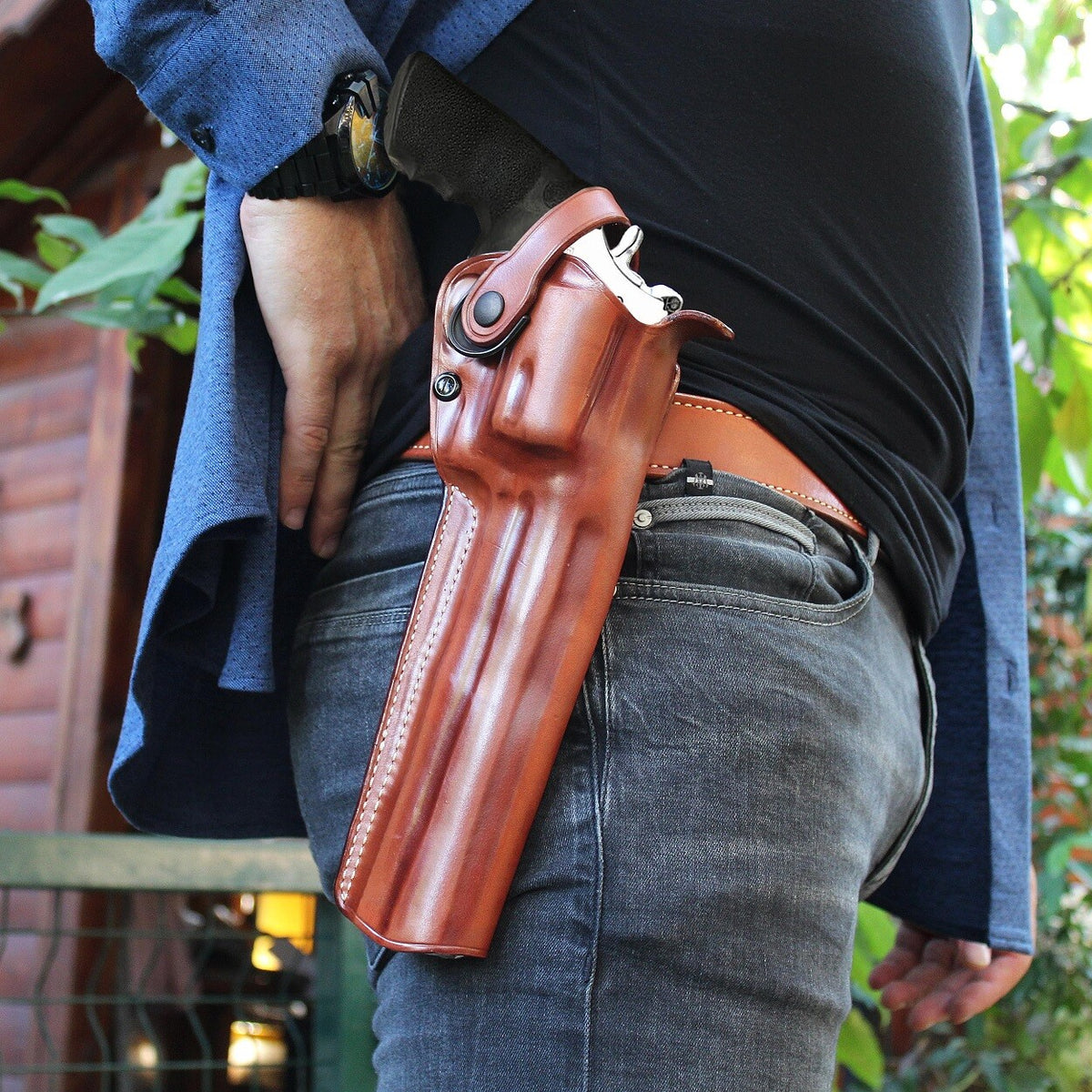 3-Slot Leather Holster with Retention Strap for S&W Model 500 Magnum X-Frame 8.375"
