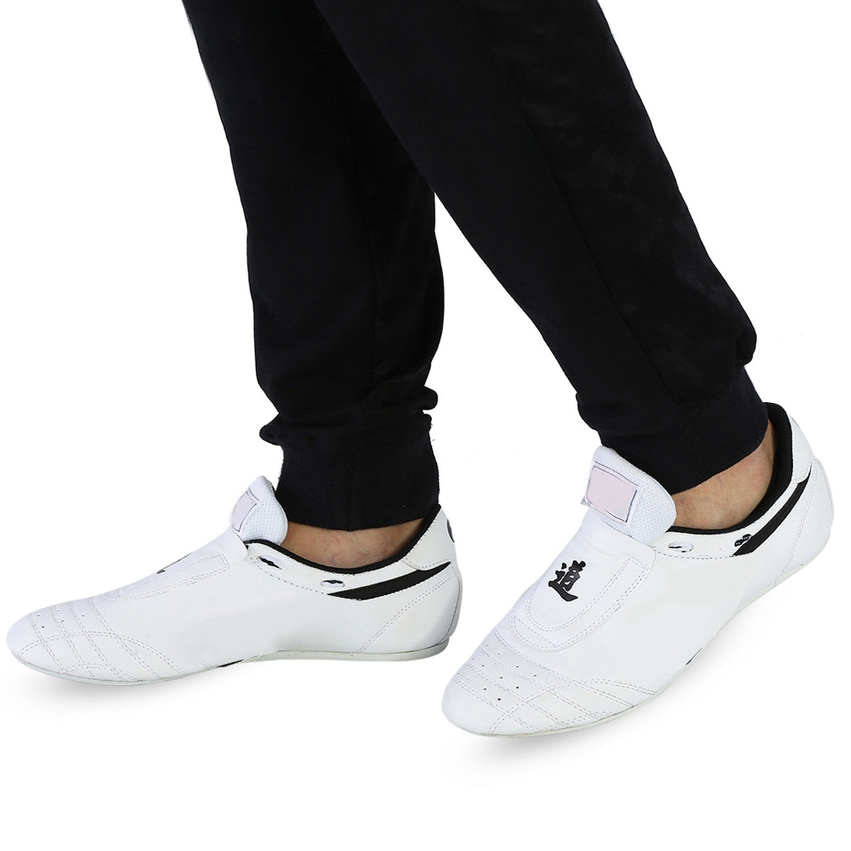 Men Women Kids Taekwondo Boxing Shoes Non-Slip Breathable Martial Arts Sneakers