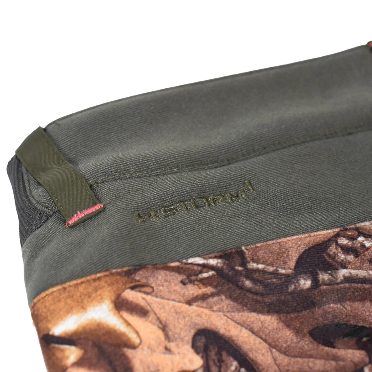 Water-Resistant Hunting Pants for Women with Camouflage Pattern - UA ColdGear