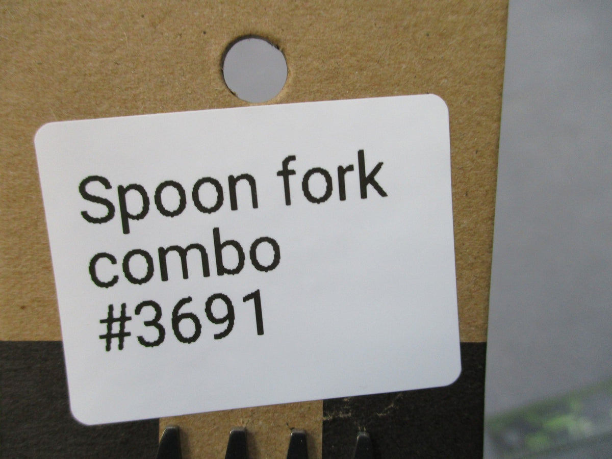 Titanium Camping Utensil Fork and Spoon Long Handle Lightweight Outdoor Tool