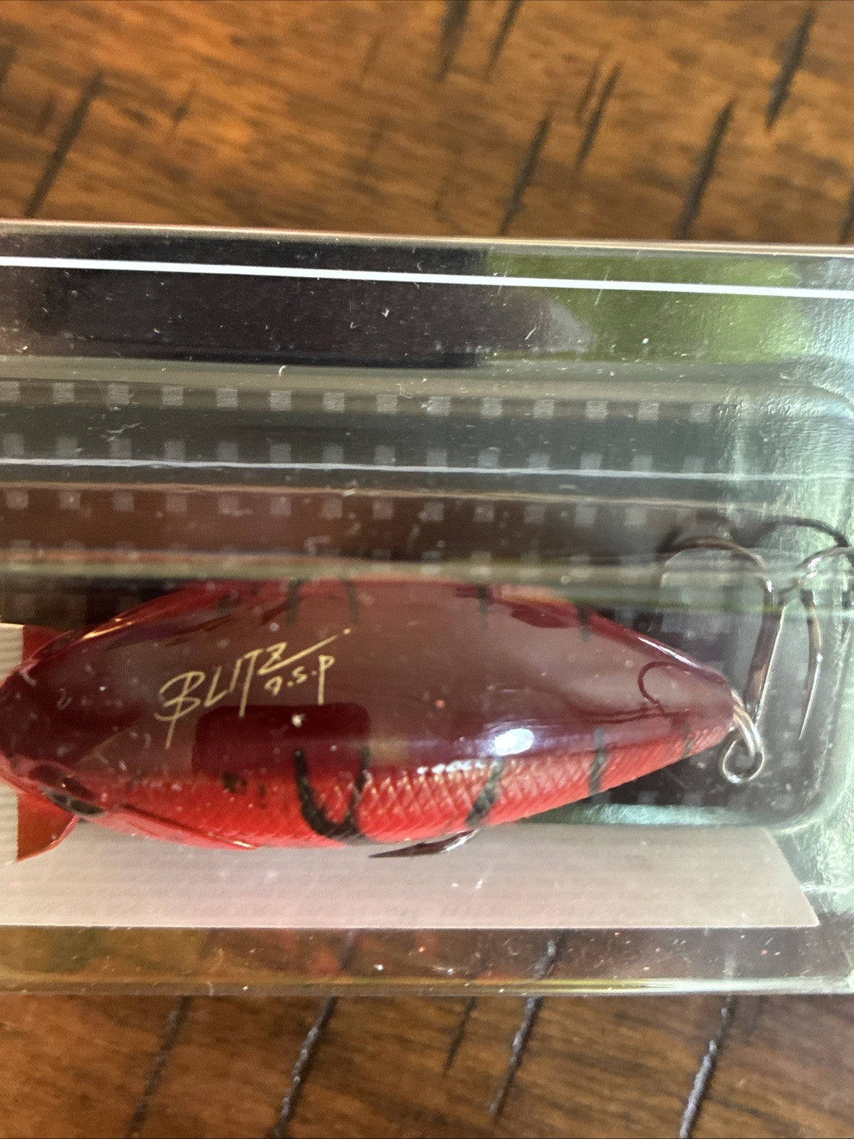 (3-Piece) Floating Crankbait Lure Set - Red Craw, Vanilla/Chartreuse & Mat Real Funa