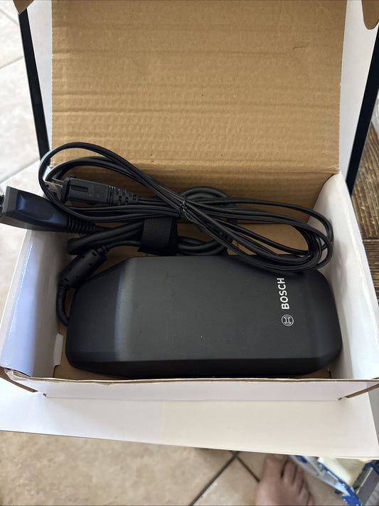 Bosch Smart System 4A Electric Bike Charger BPC3400 - Fast & Reliable