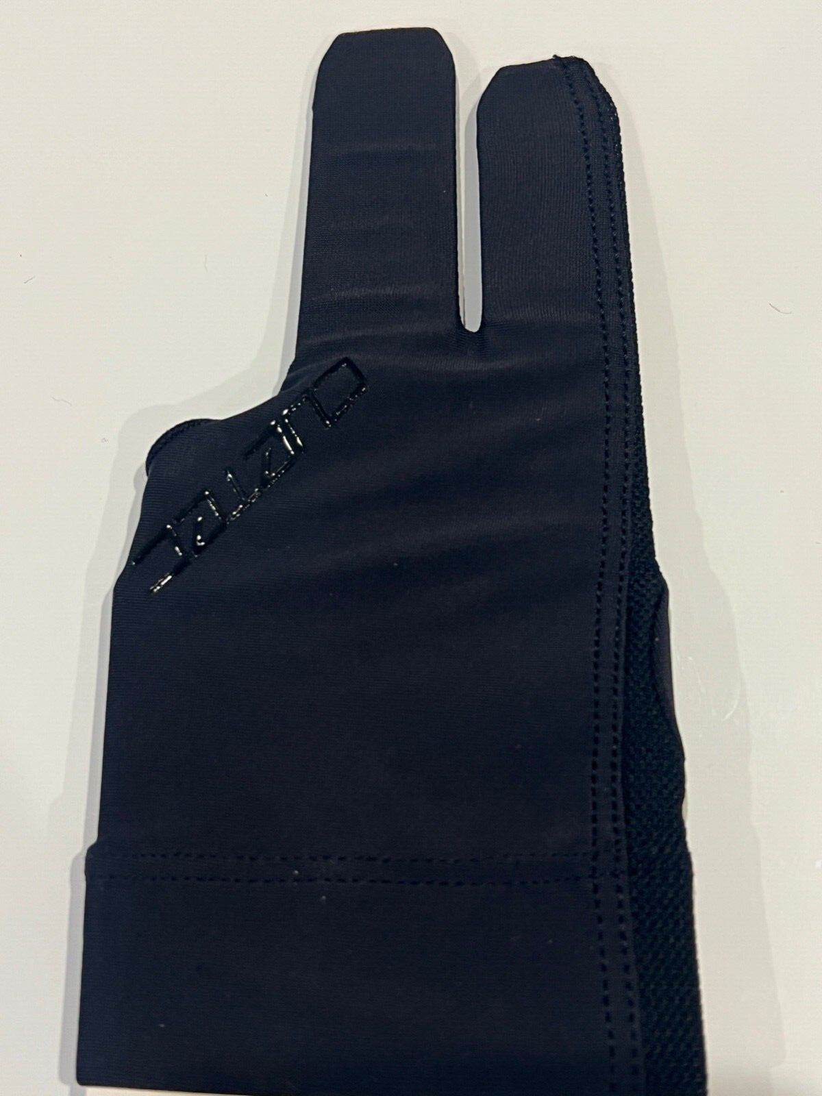 Cuetec Axis Left-Hand Small Billiard Glove with Red Stitching